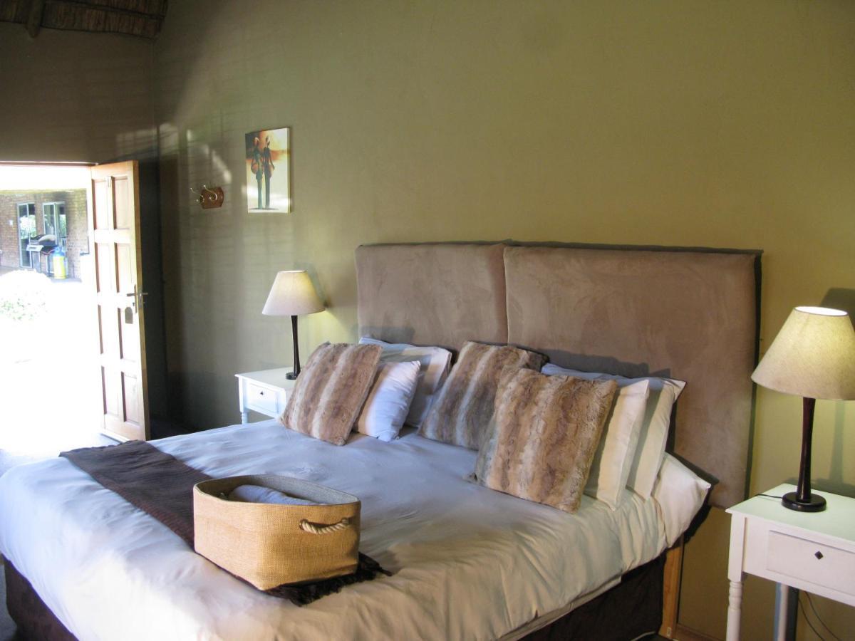 Aero Guest Lodge Kempton Park Extérieur photo