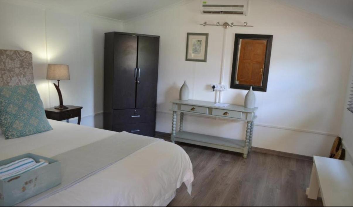 Aero Guest Lodge Kempton Park Extérieur photo